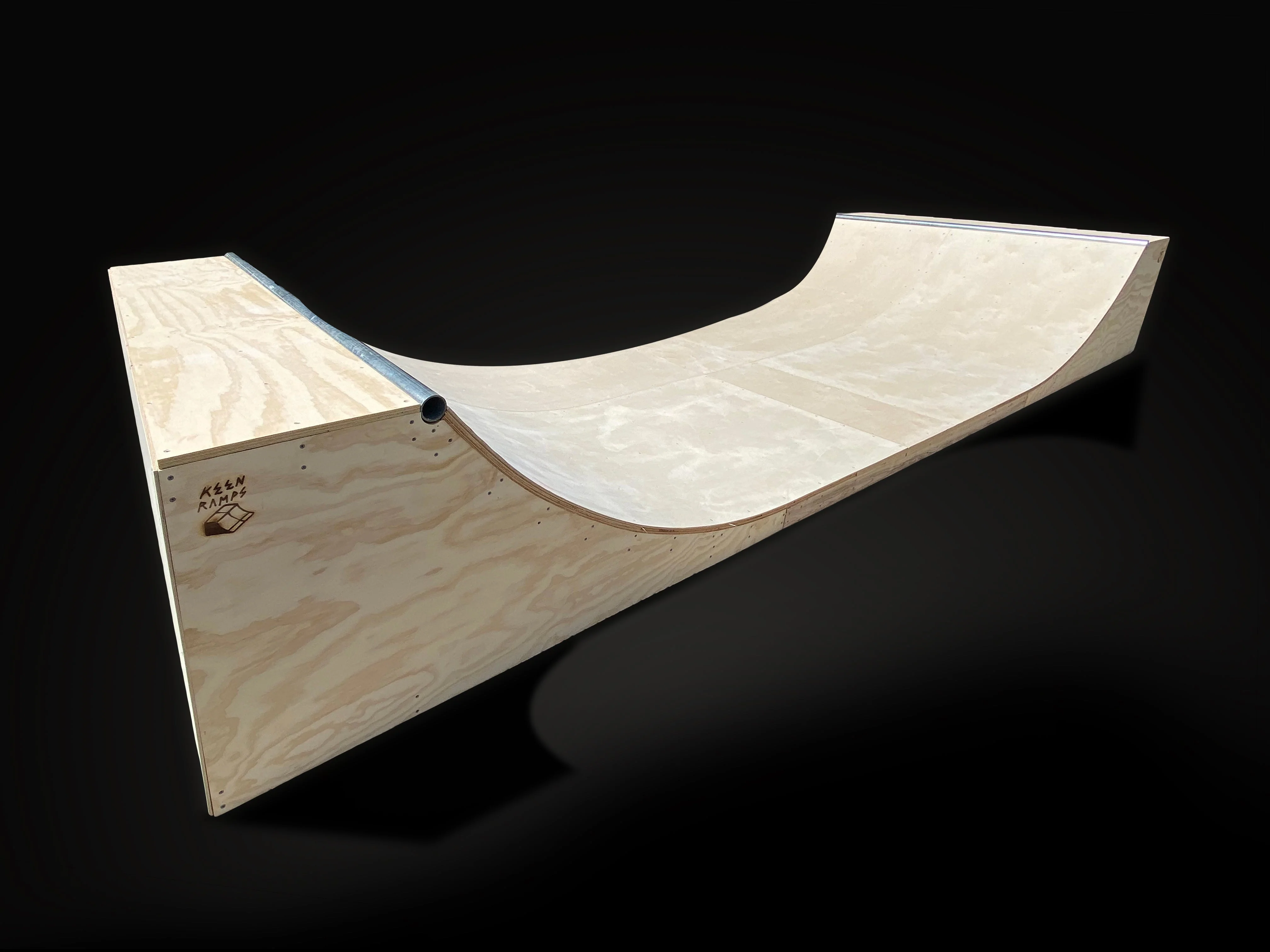 Keen Ramps 2.5' X 8' Mini Half Pipe - Image 3