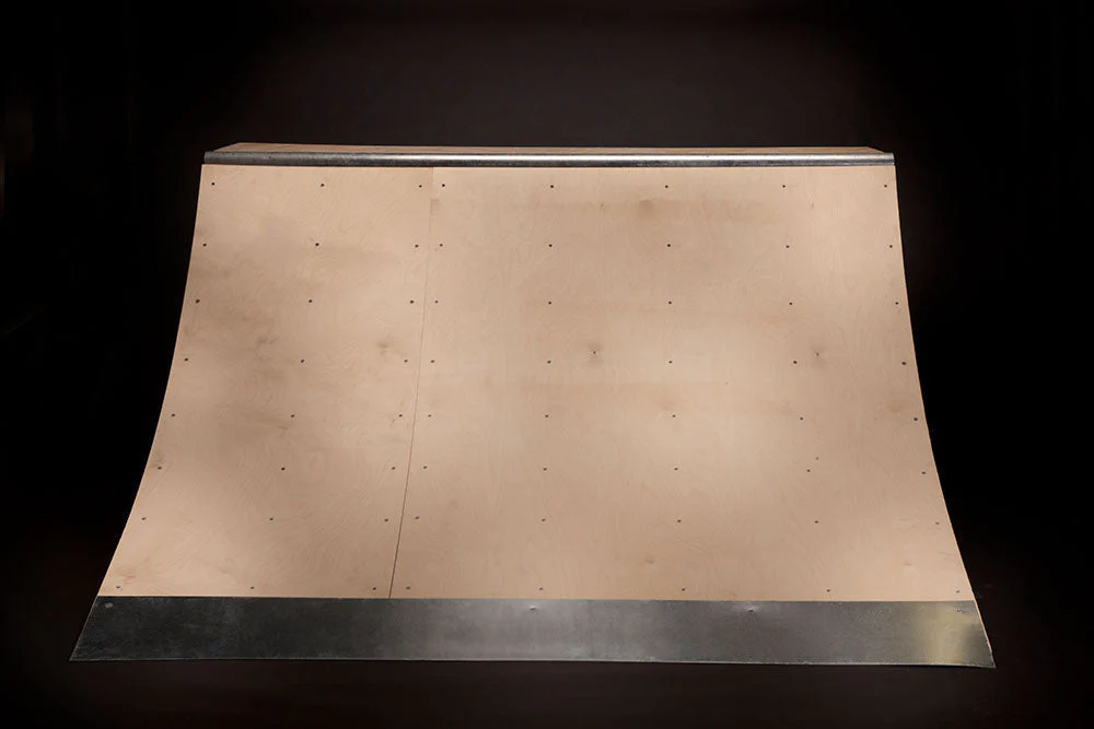 Keen Ramps 3' x 8' Quarter Pipe - Image 3