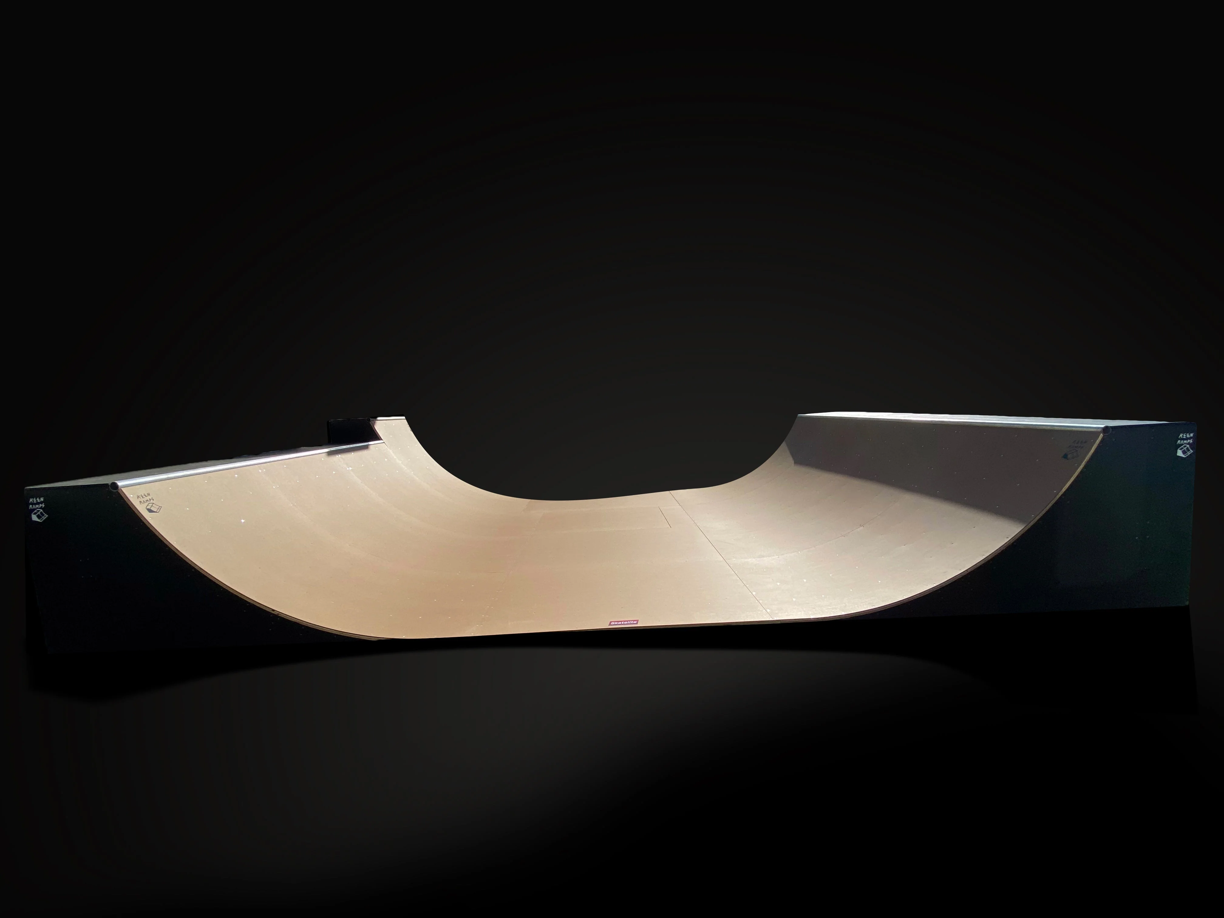 Keen Ramps 4' x 16' Mini Half Pipe - Image 2