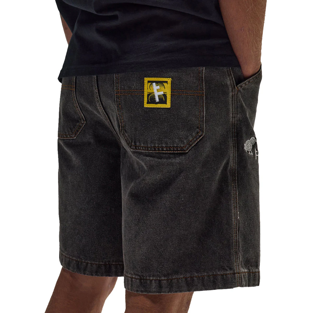 Former DxD Reynolds 21 Denim Walk Shorts - Washed Black - Image 4