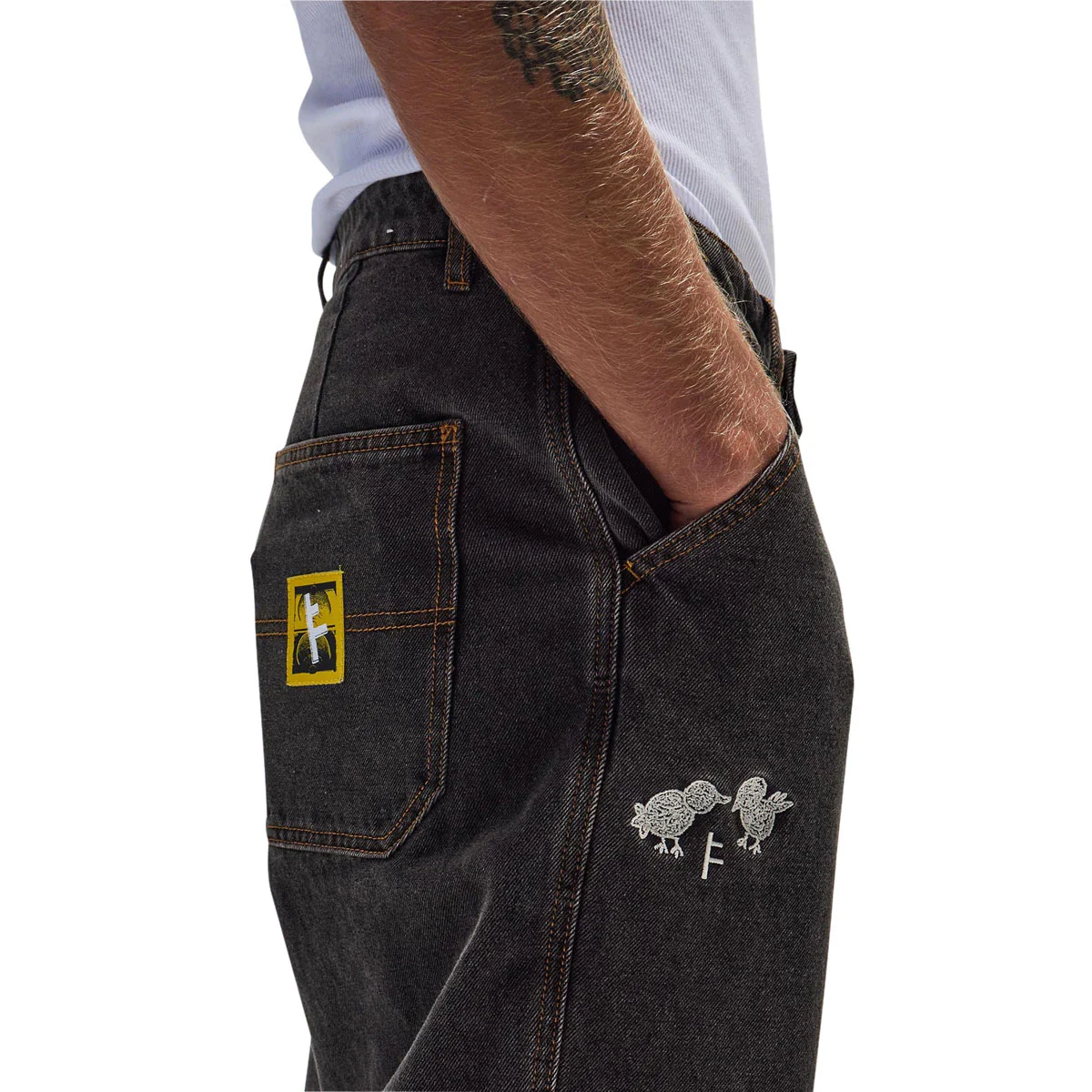 Former DxD Reynolds Denim Jeans - Washed Black - Image 4